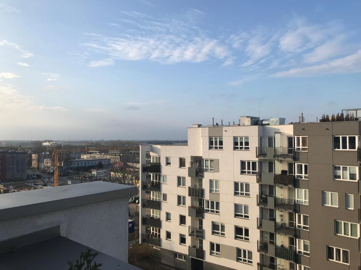 Warsaw - Aparts Lotnisko Okecie Appartement Buitenkant foto