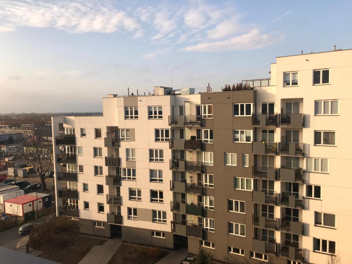 Warsaw - Aparts Lotnisko Okecie Appartement Buitenkant foto